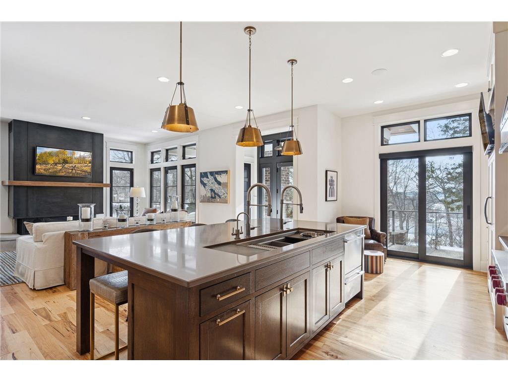373 Park Street E Wayzata MN 55391 7050116 image17
