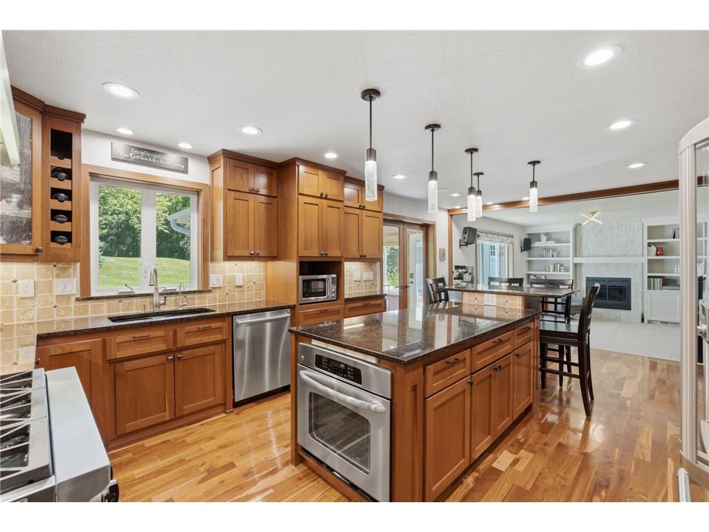 3730 Urbandale Lane N Plymouth MN 55446 7092419 image2