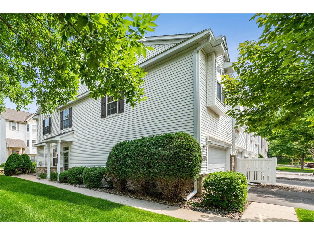 3731 Hazel Trail #A Woodbury MN 55129 6380013 image1