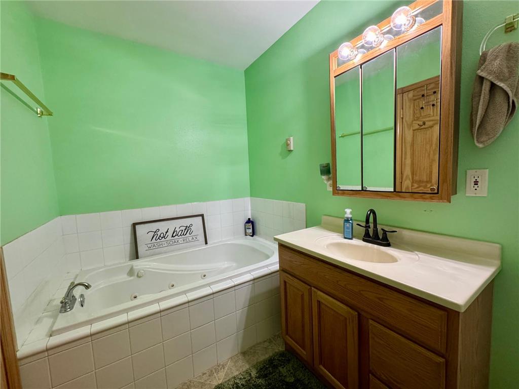 37311 580th Avenue Warroad MN 56763 7080618 image16