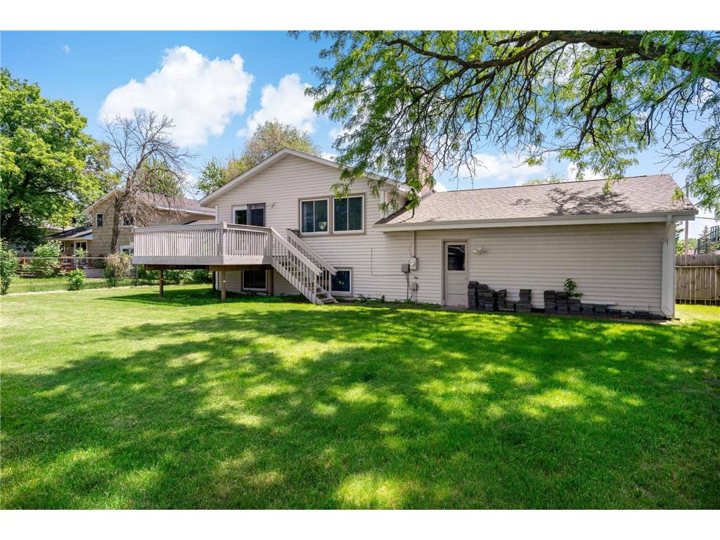 3732 81st Avenue N Brooklyn Park MN 55443 7075655 image28