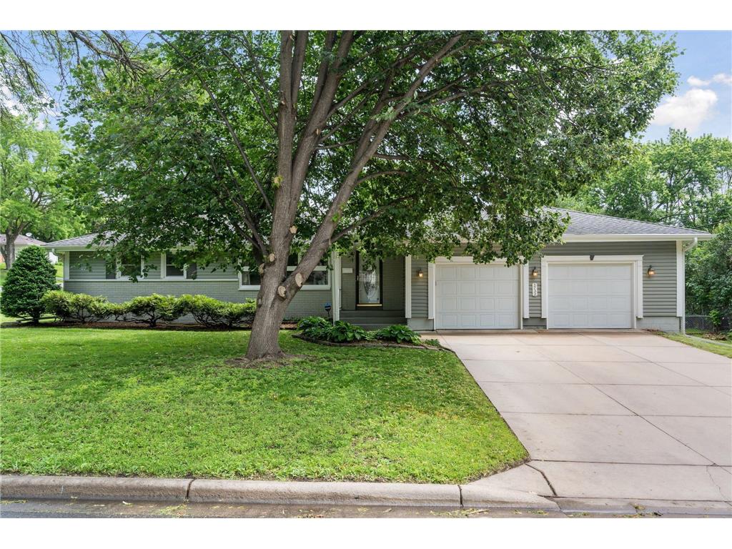 3732 Jersey Avenue N Crystal MN 55427 6726236 image1
