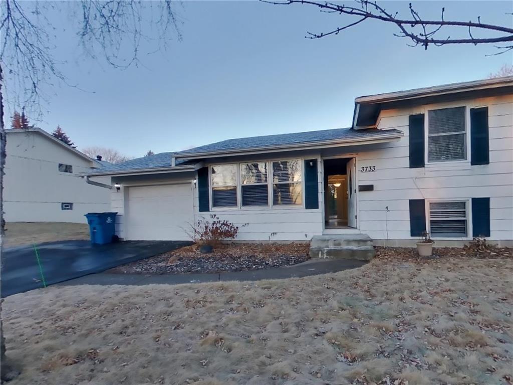 3733 Hillsboro Avenue N New Hope MN 55427 6692625 image1
