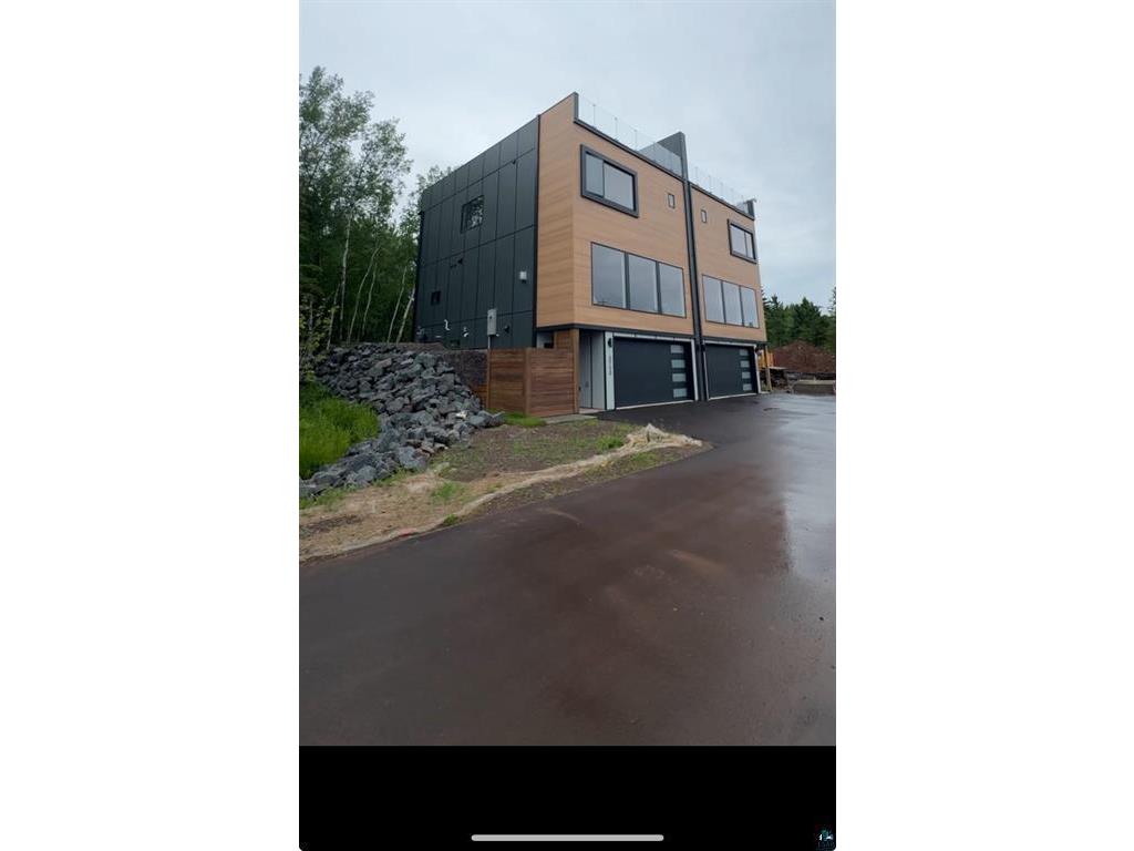 3733 London Road #15 Duluth MN 55804 6746076 image1