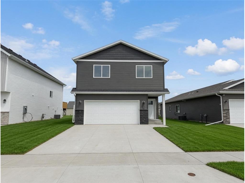 3734 33rd Street S Moorhead MN 56560 7099579 image1