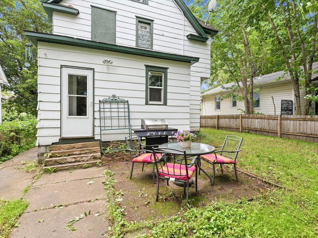 3735 Girard Avenue N Minneapolis MN 55412 7093548 image24