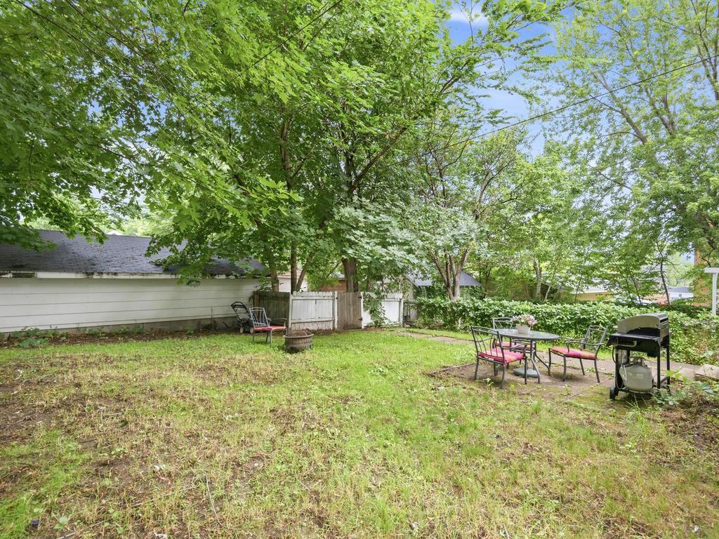 3735 Girard Avenue N Minneapolis MN 55412 7093548 image26