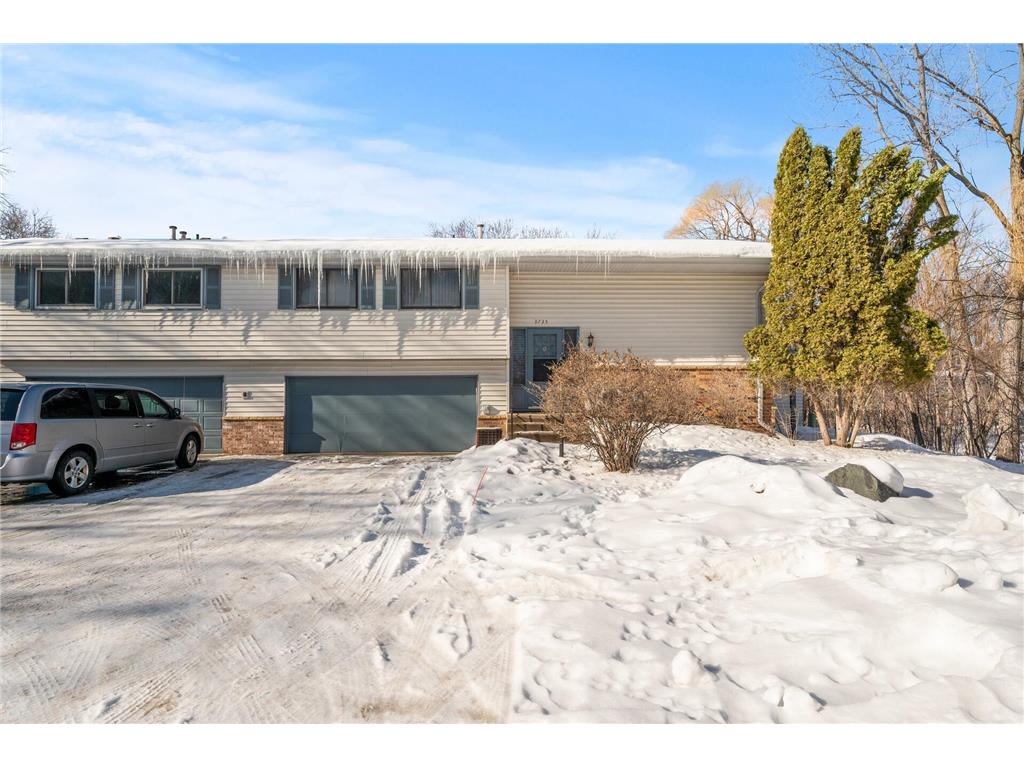 3735 Granada Court N Oakdale MN 55128 6330533 image1