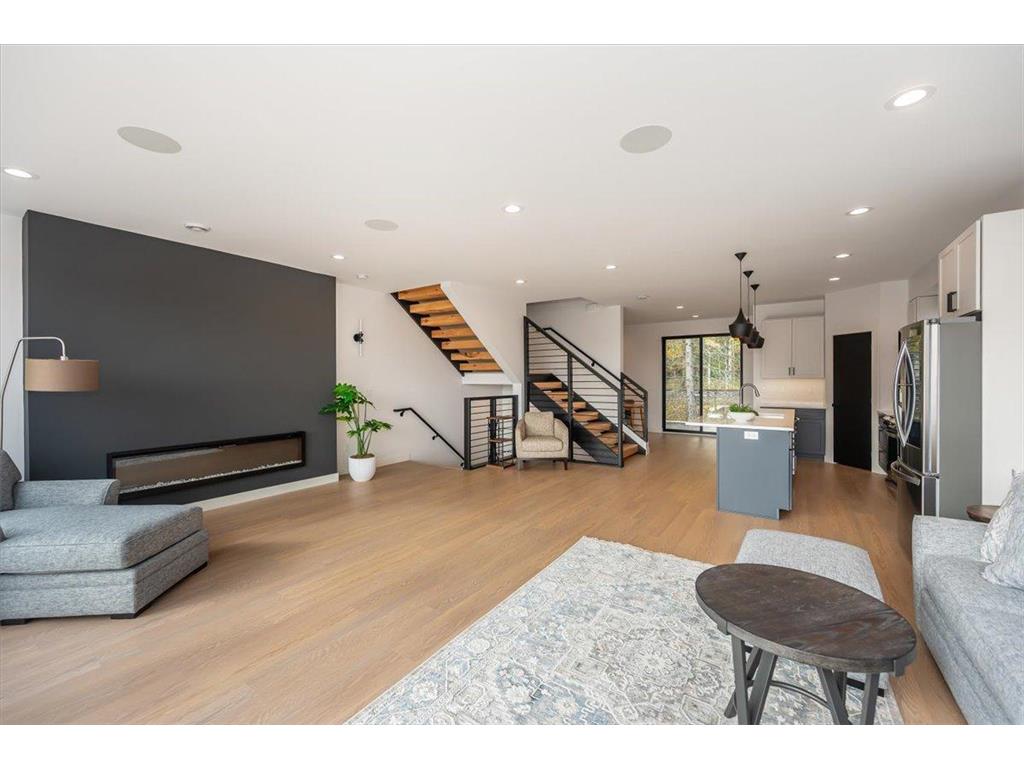 3735 London Road #16 Duluth MN 55804 6804419 image11