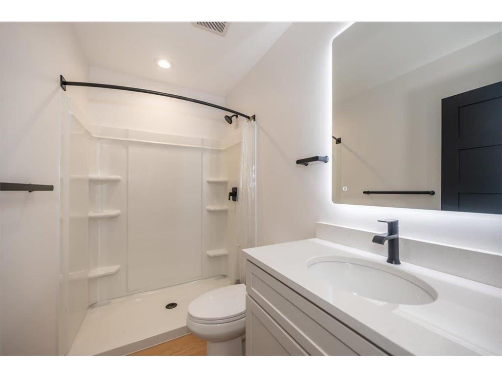 3735 London Road #16 Duluth MN 55804 6804419 image20