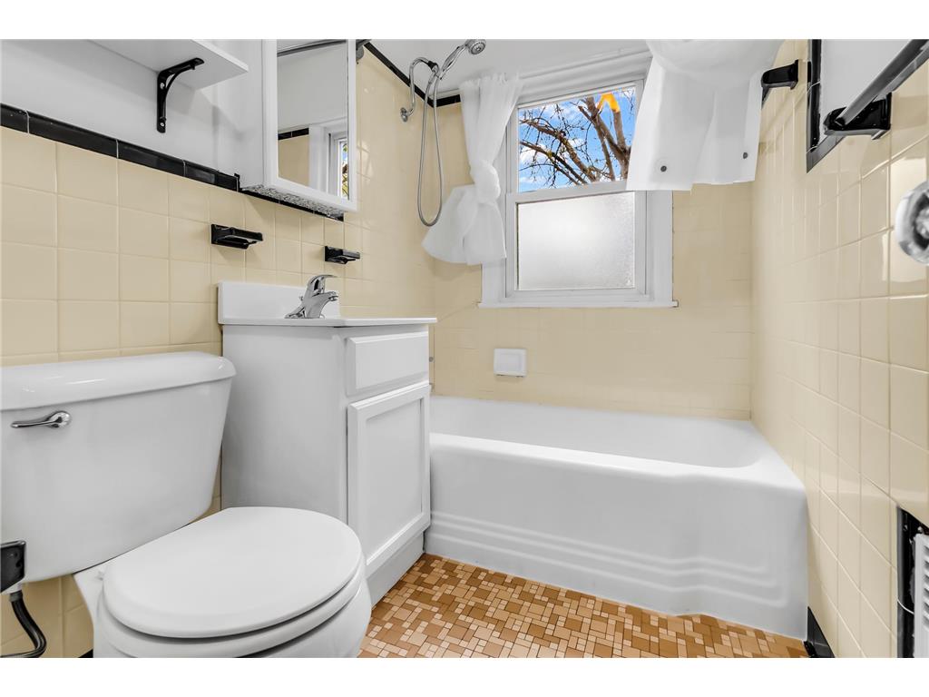 3738 28th Avenue S Minneapolis MN 55406 7068455 image14