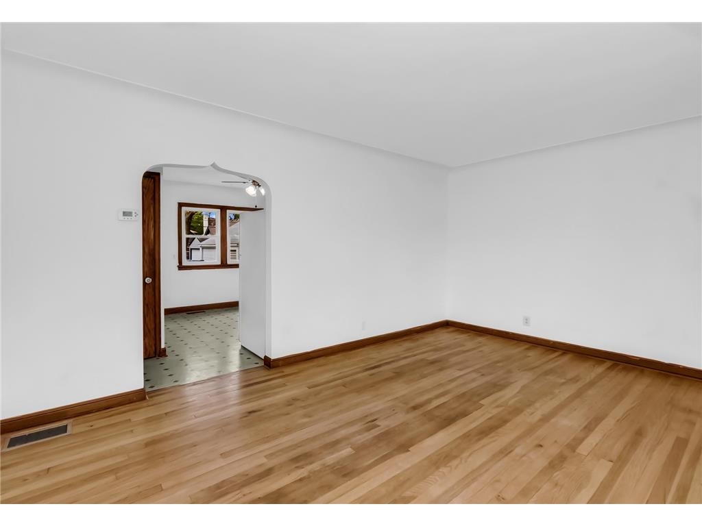 3738 28th Avenue S Minneapolis MN 55406 7068455 image18