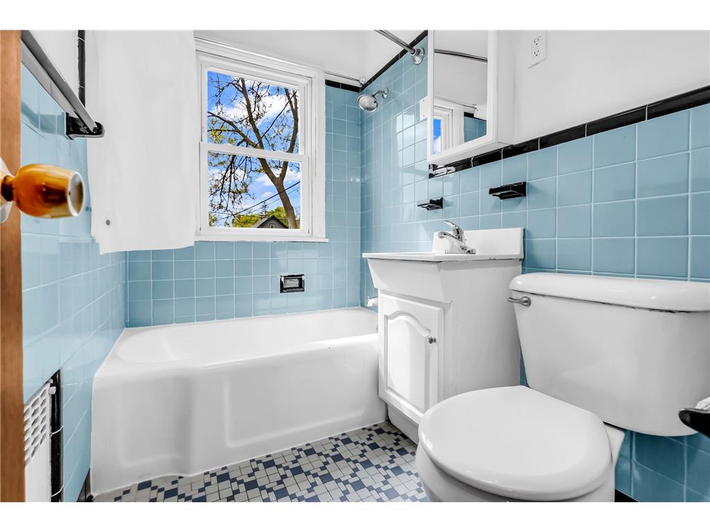 3738 28th Avenue S Minneapolis MN 55406 7068455 image22