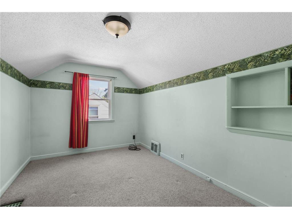 3738 Noble Avenue N Robbinsdale MN 55422 7073356 image14