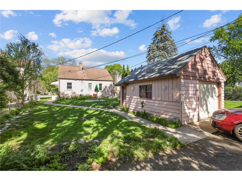 3738 Noble Avenue N Robbinsdale MN 55422 7073356 image23