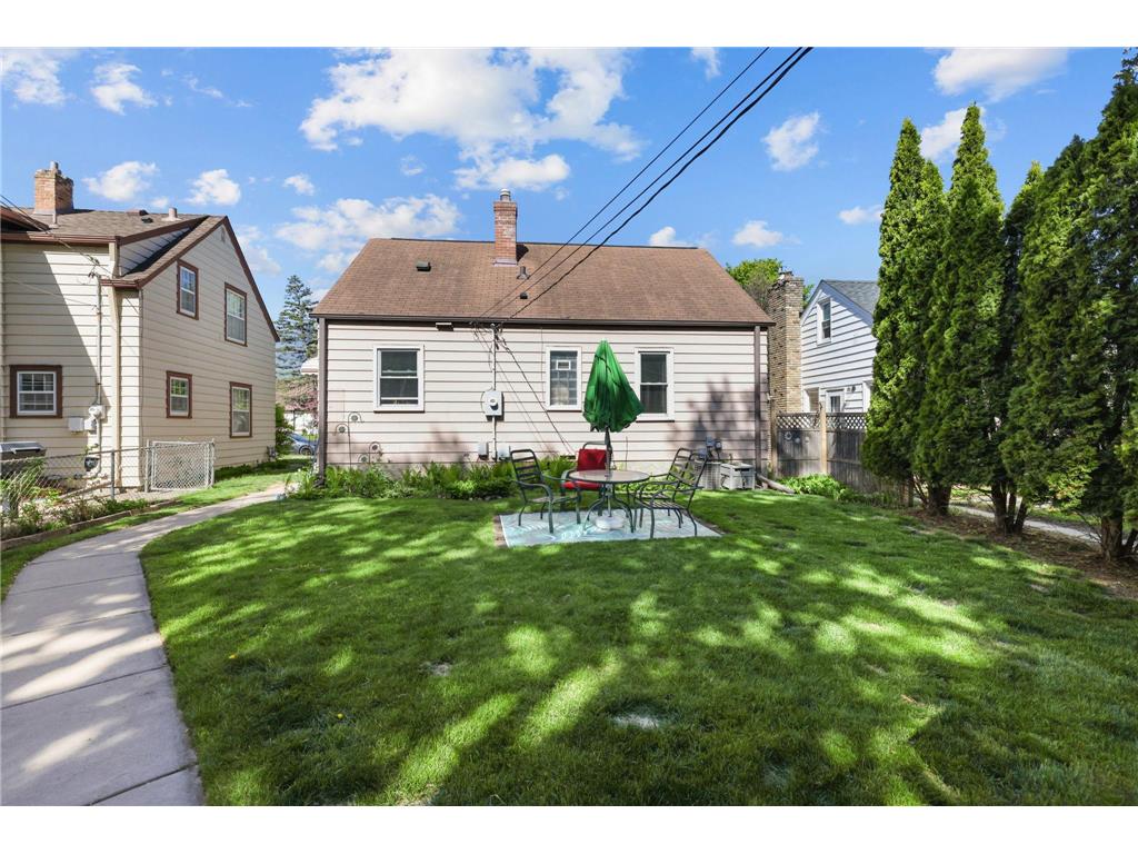 3738 Noble Avenue N Robbinsdale MN 55422 7073356 image25