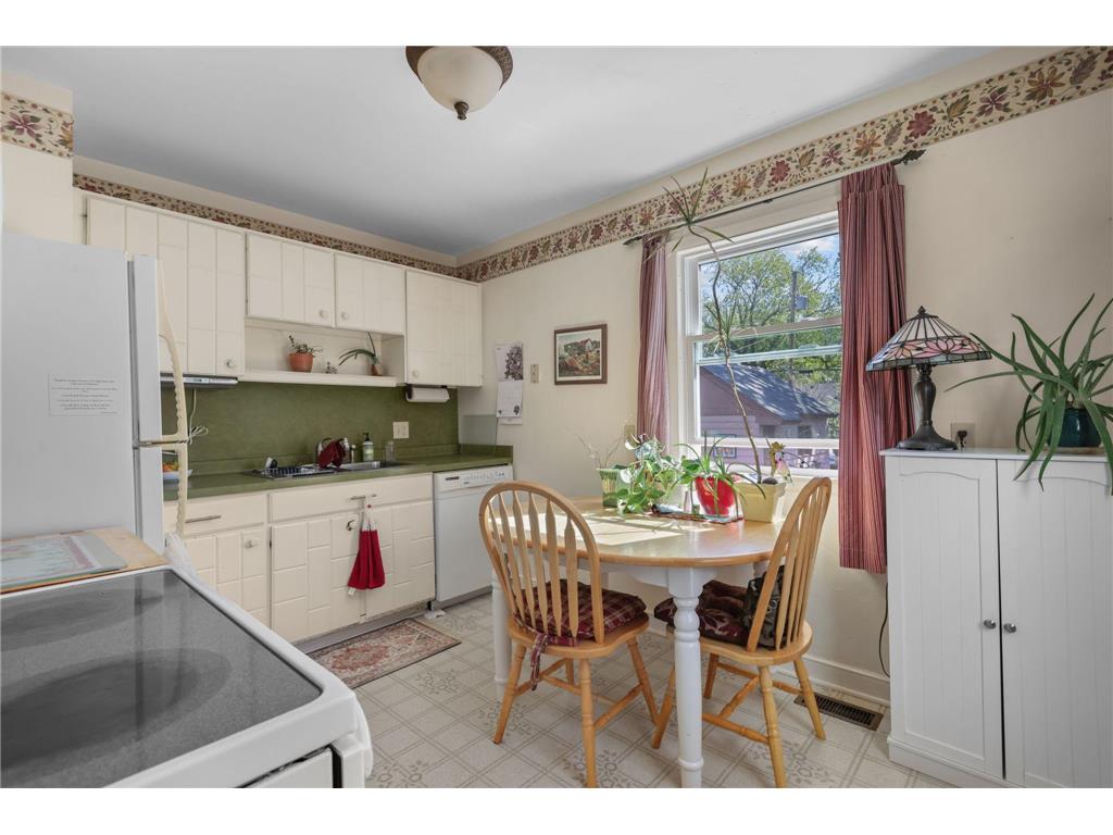 3738 Noble Avenue N Robbinsdale MN 55422 7073356 image5