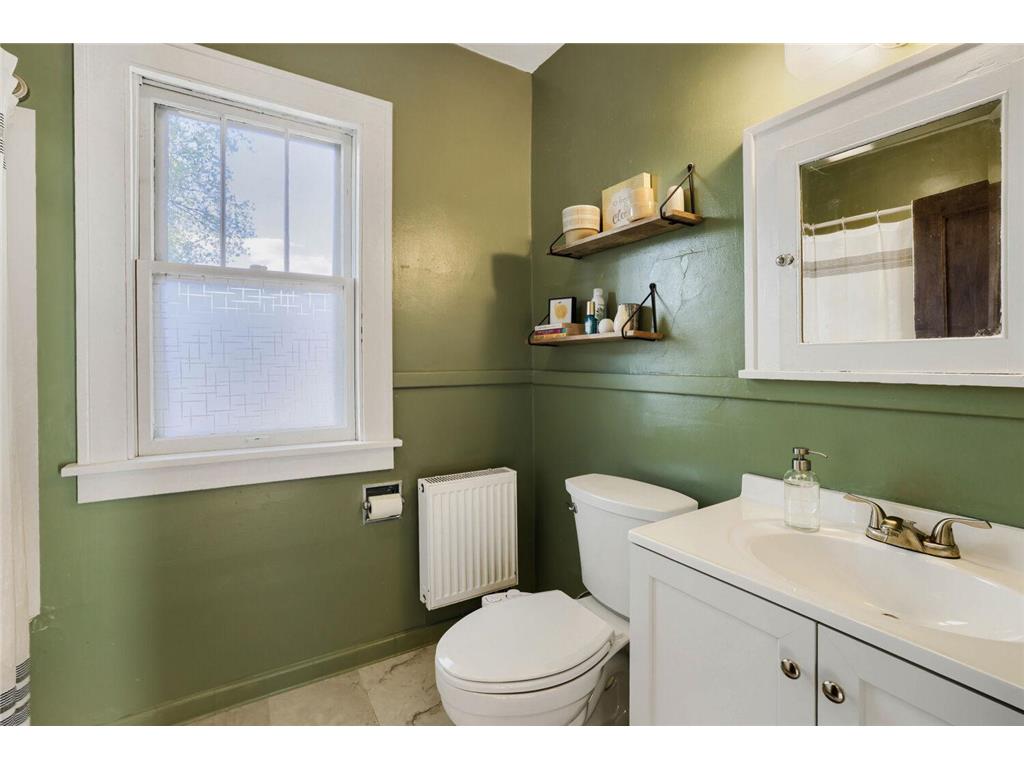 3739 Vincent Avenue N Minneapolis MN 55412 7065901 image10