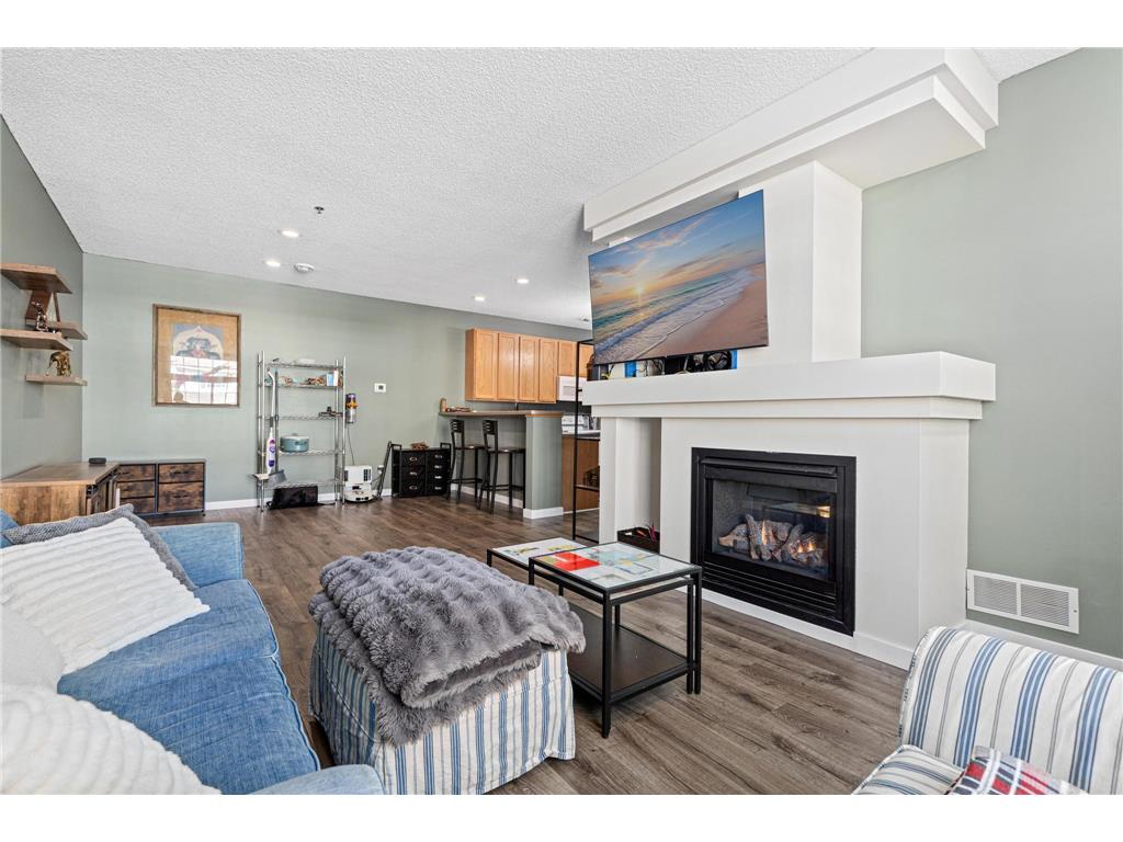 374 Frederick Circle Hastings MN 55033 7058476 image2