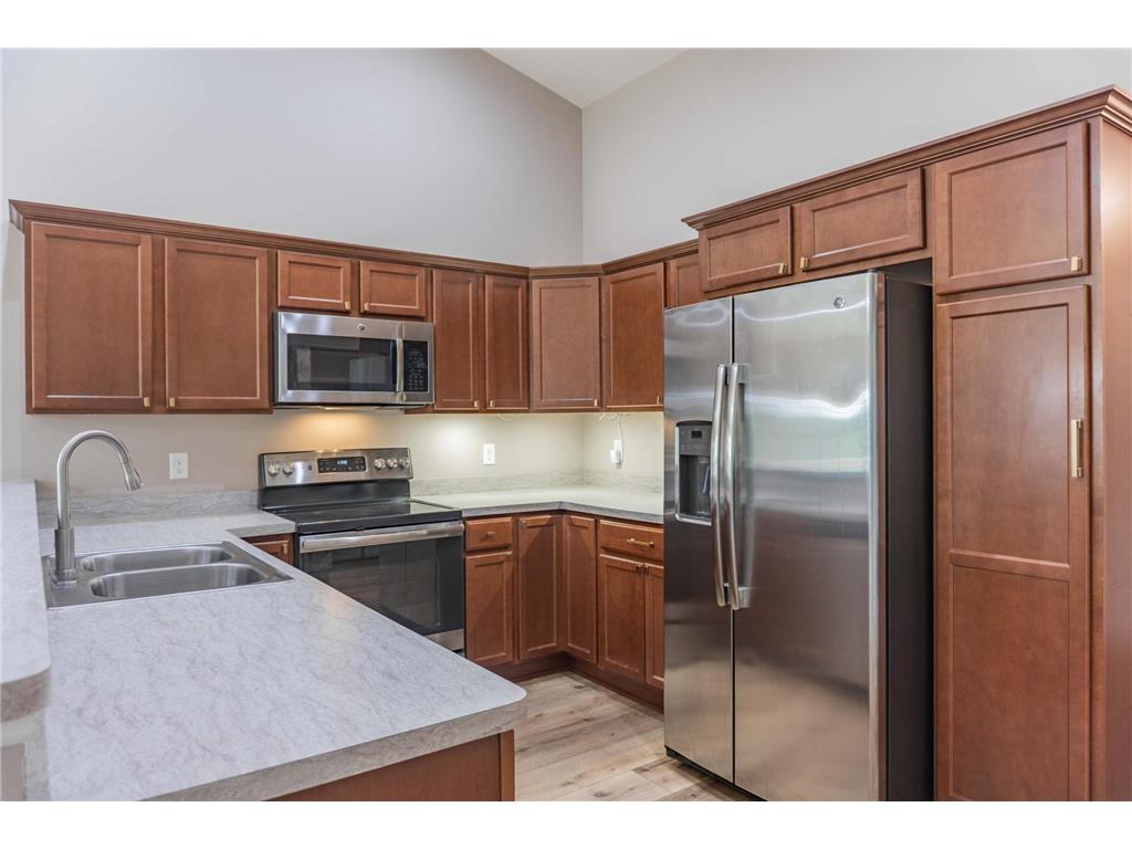 374 Meadow Lane Norwood Young America MN 55397 7108001 image11