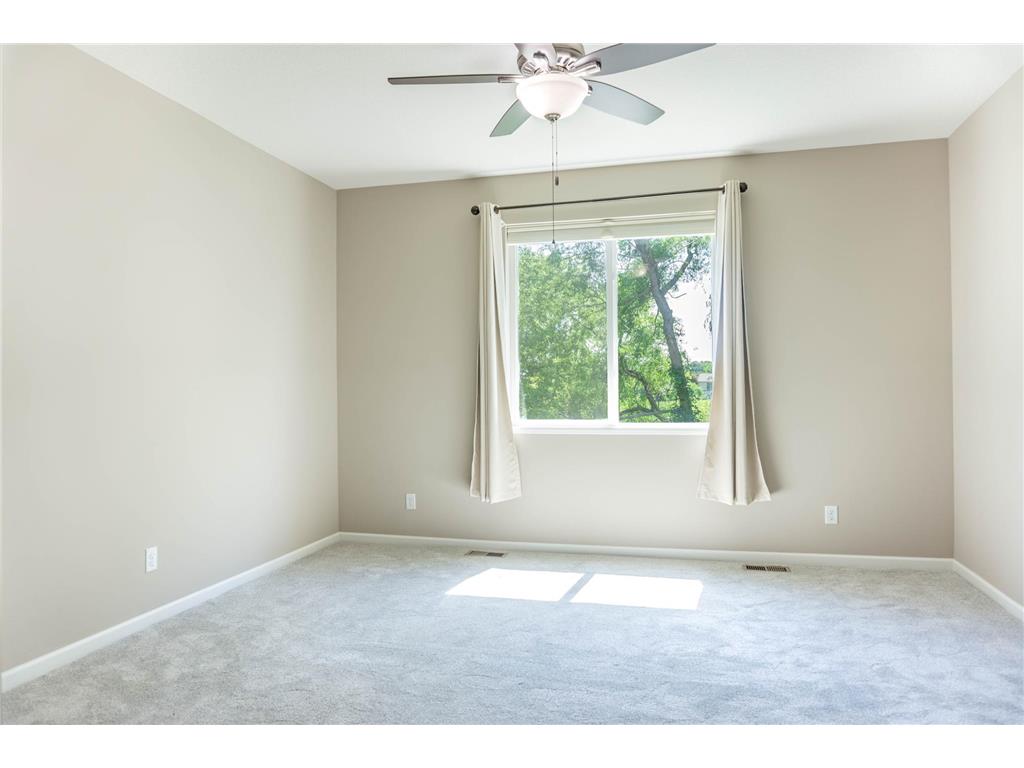 374 Meadow Lane Norwood Young America MN 55397 7108001 image23