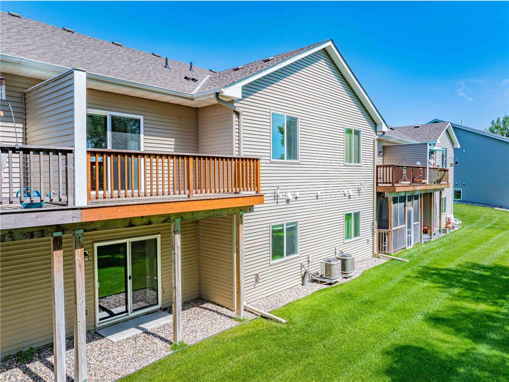 374 Meadow Lane Norwood Young America MN 55397 7108001 image46