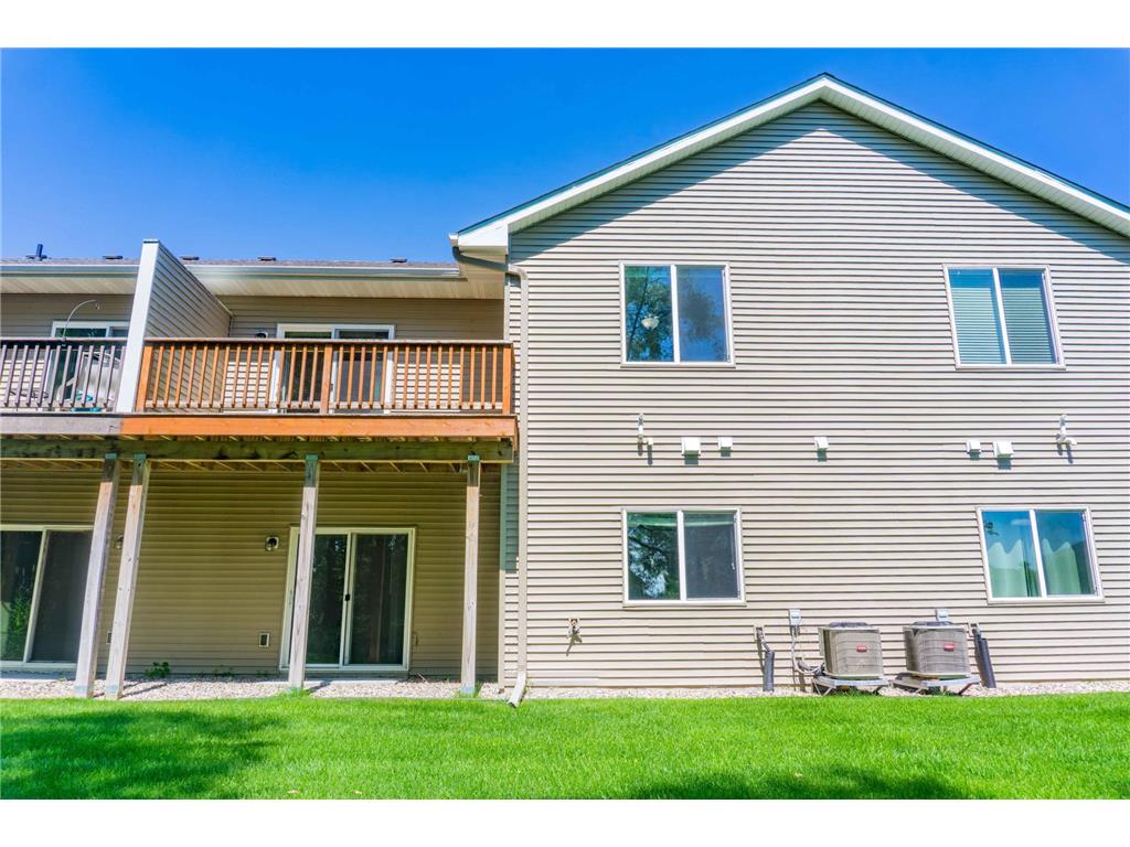 374 Meadow Lane Norwood Young America MN 55397 7108001 image7