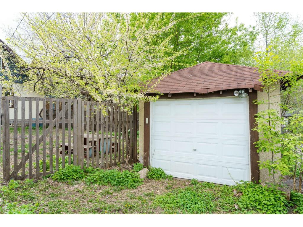 3741 Park Avenue Minneapolis MN 55407 7058815 image19