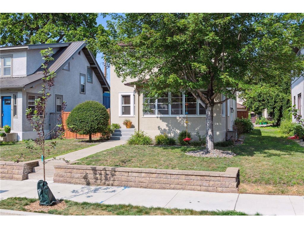 3742 Grand Avenue S Minneapolis MN 55409 6403582 image1