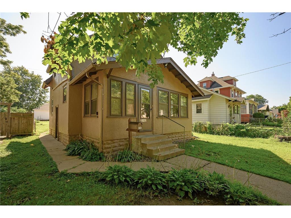 3742 Sheridan Avenue N Minneapolis MN 55412 6597265 image1
