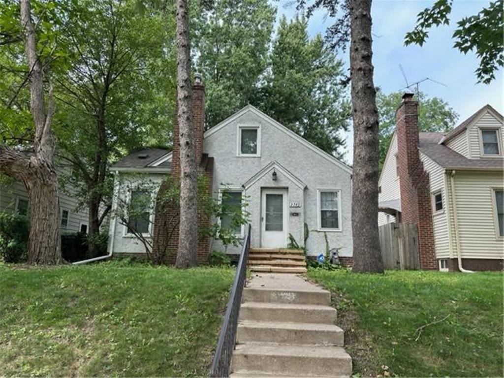 3743 Knox Avenue N Minneapolis MN 55412 6419370 image1
