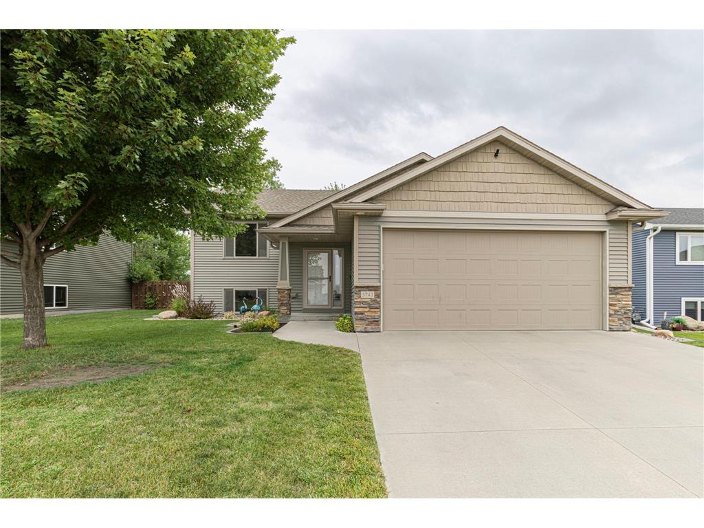 3743 Mcintosh Drive NW Rochester MN 55901 6622871 image1