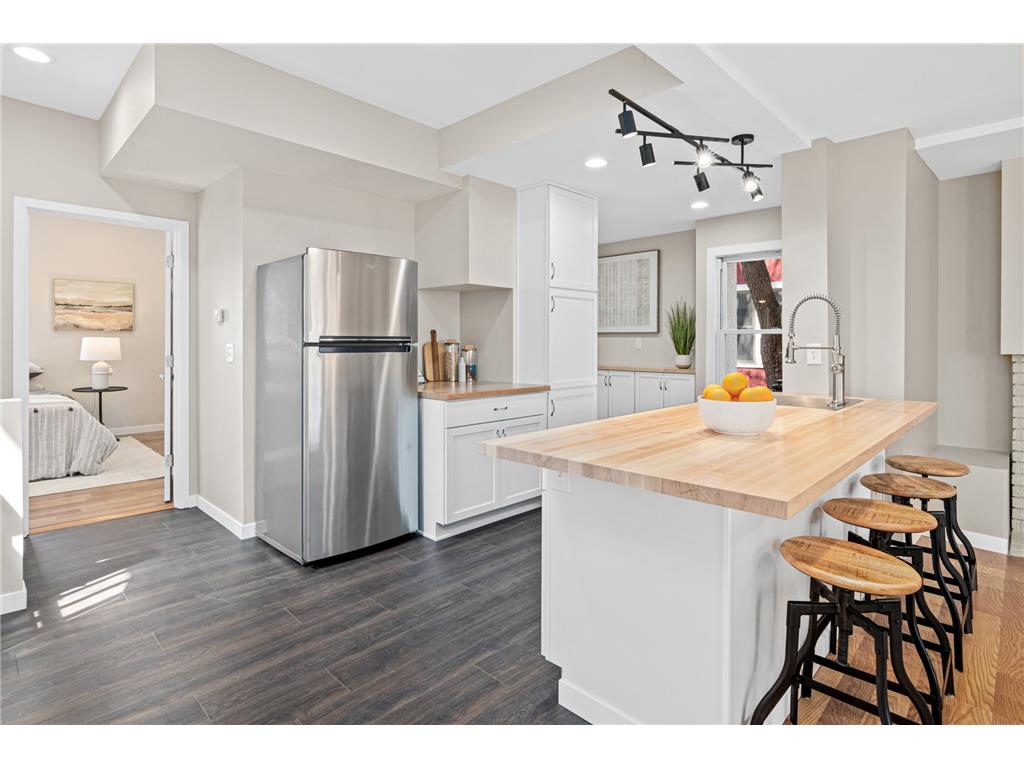 3744 5th Avenue S Minneapolis MN 55409 7017226 image10