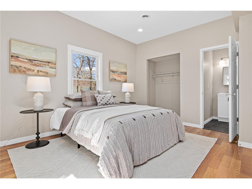 3744 5th Avenue S Minneapolis MN 55409 7017226 image17