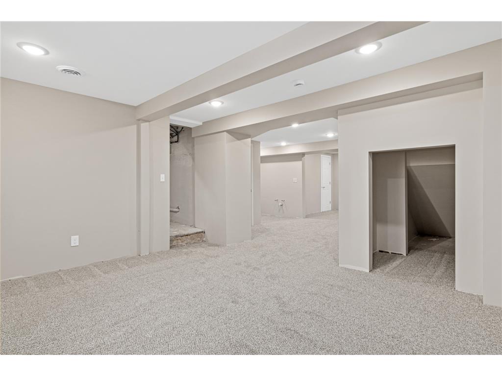 3744 5th Avenue S Minneapolis MN 55409 7017226 image34