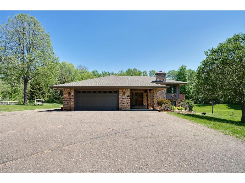 3744 Big Fox Road, Gem Lake, MN, 55110 MLS 6537050 Edina Realty