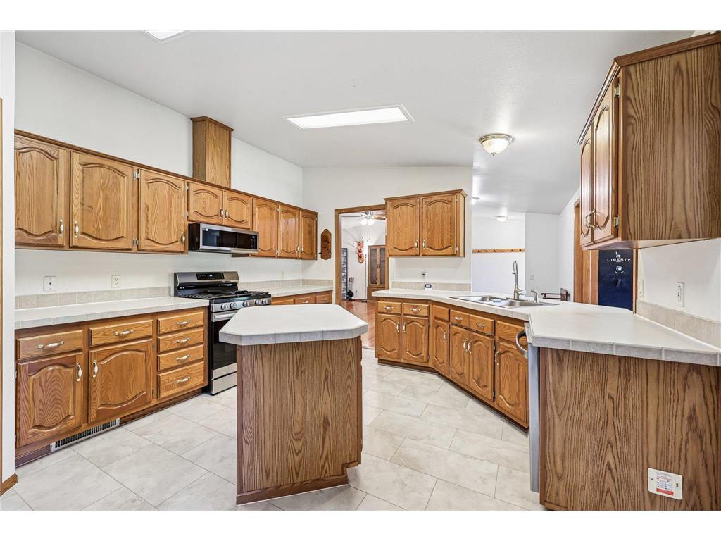 37451 Jasper Street NW Dalbo Twp MN 55017 7106479 image13