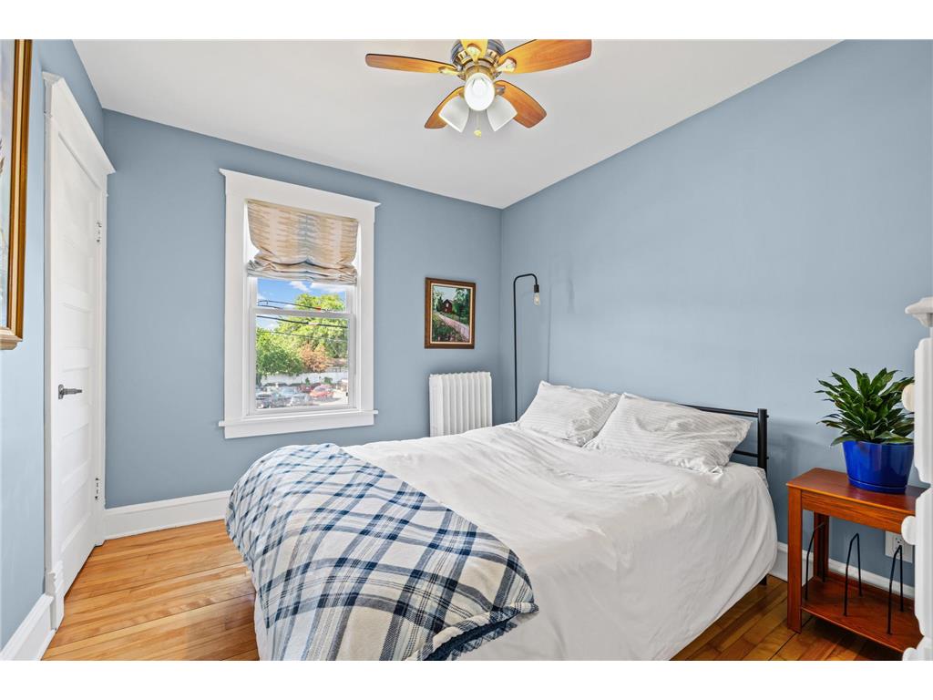 3746 1st Avenue S Minneapolis MN 55409 7077687 image28