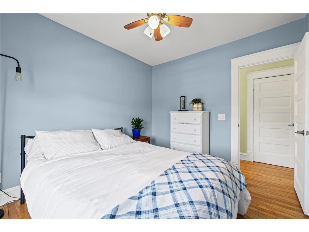 3746 1st Avenue S Minneapolis MN 55409 7077687 image29
