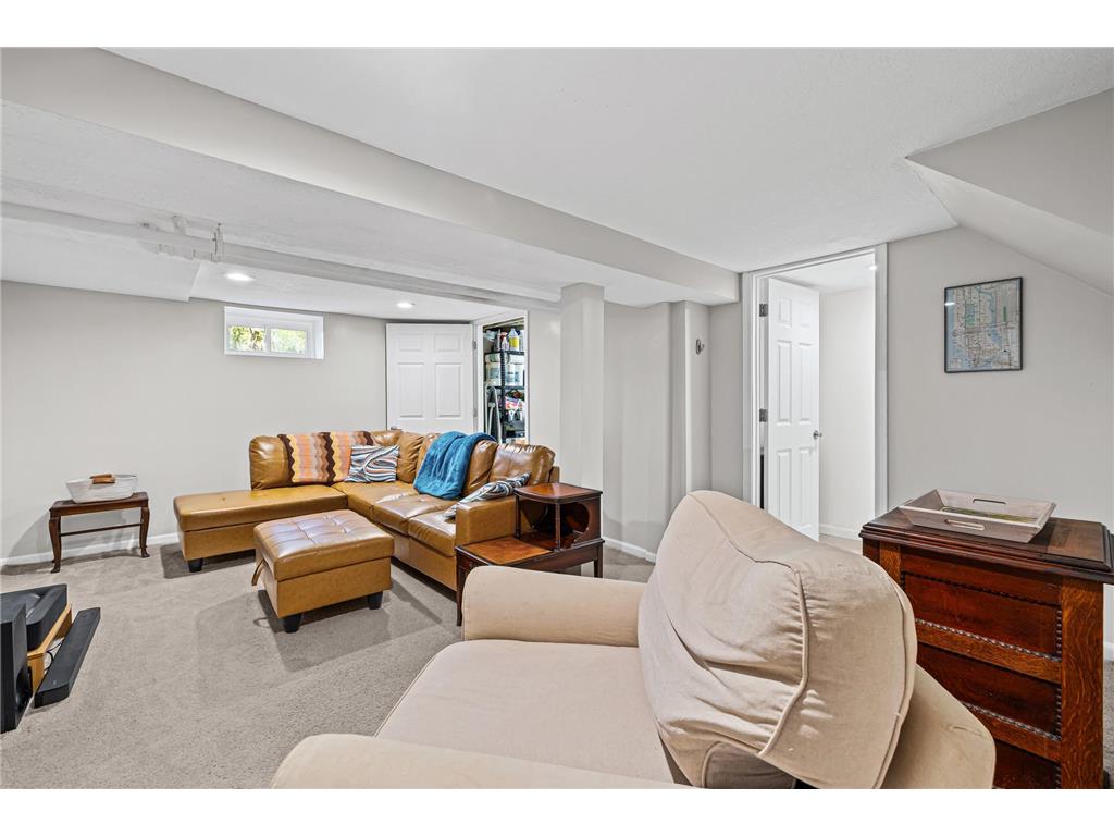 3746 1st Avenue S Minneapolis MN 55409 7077687 image36