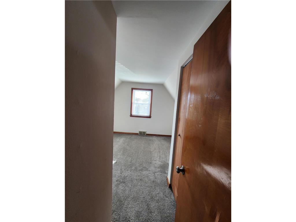 3747 Major Avenue N Robbinsdale MN 55422 7048659 image29