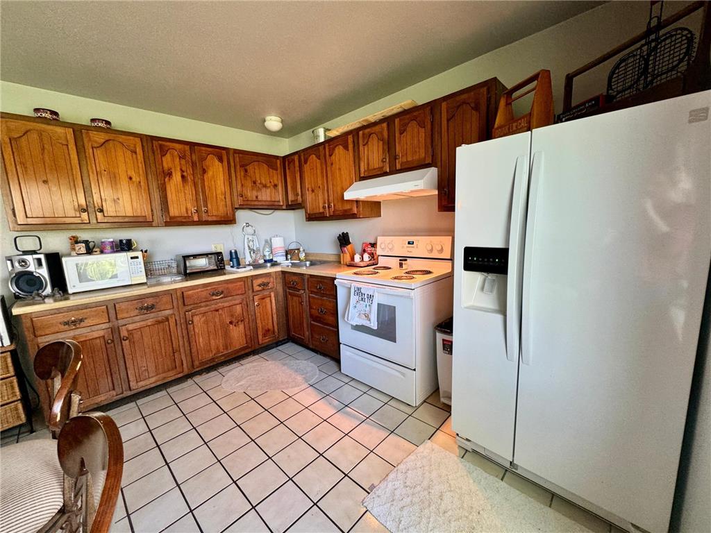 37489 Elm Drive #A Warroad MN 56763 6722260 image5