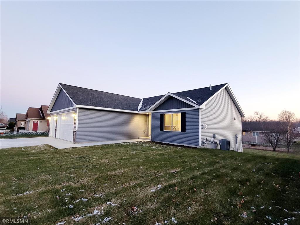 375 Horizon Drive Le Center MN 56057 6464674 image1