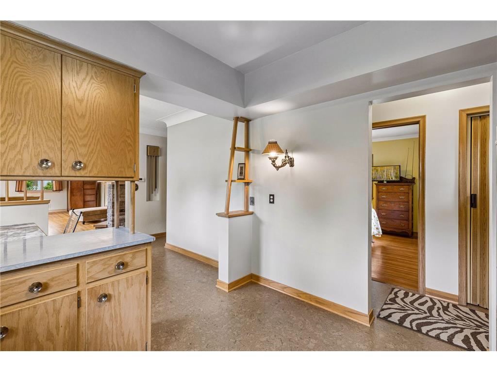 375 Jessamine Avenue W Saint Paul MN 55117 7087191 image18