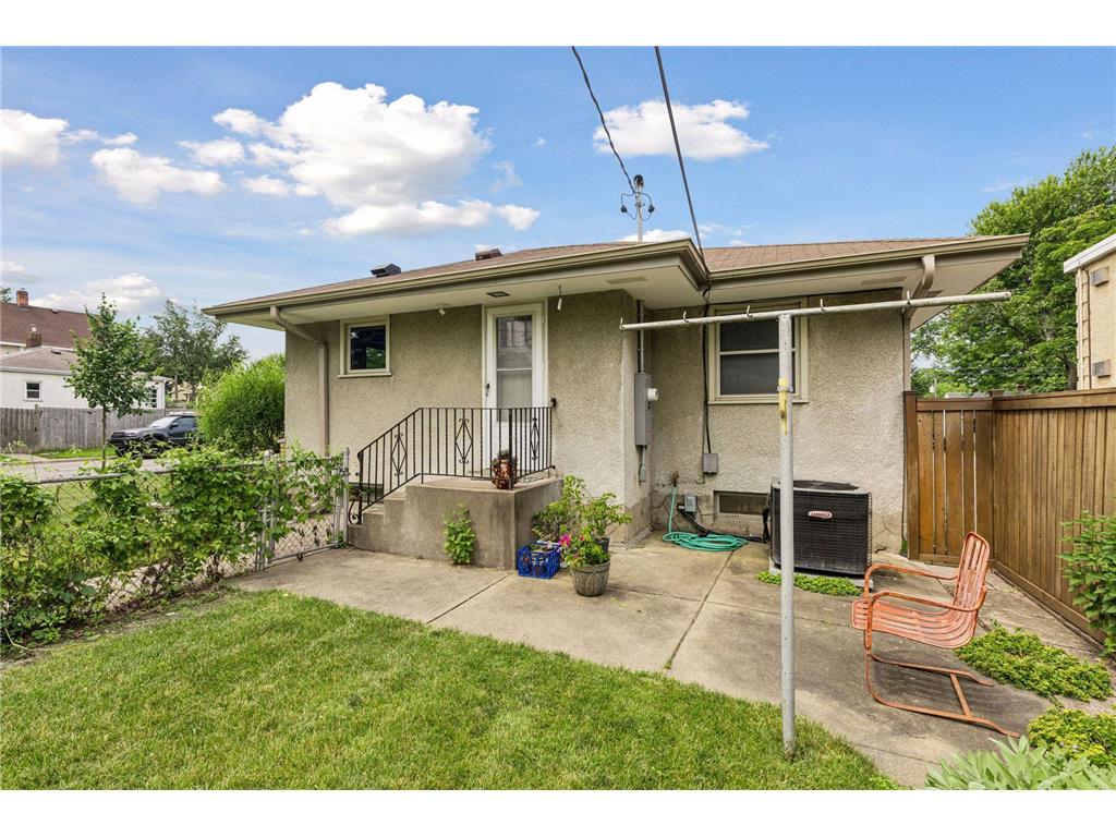 375 Jessamine Avenue W Saint Paul MN 55117 7087191 image41