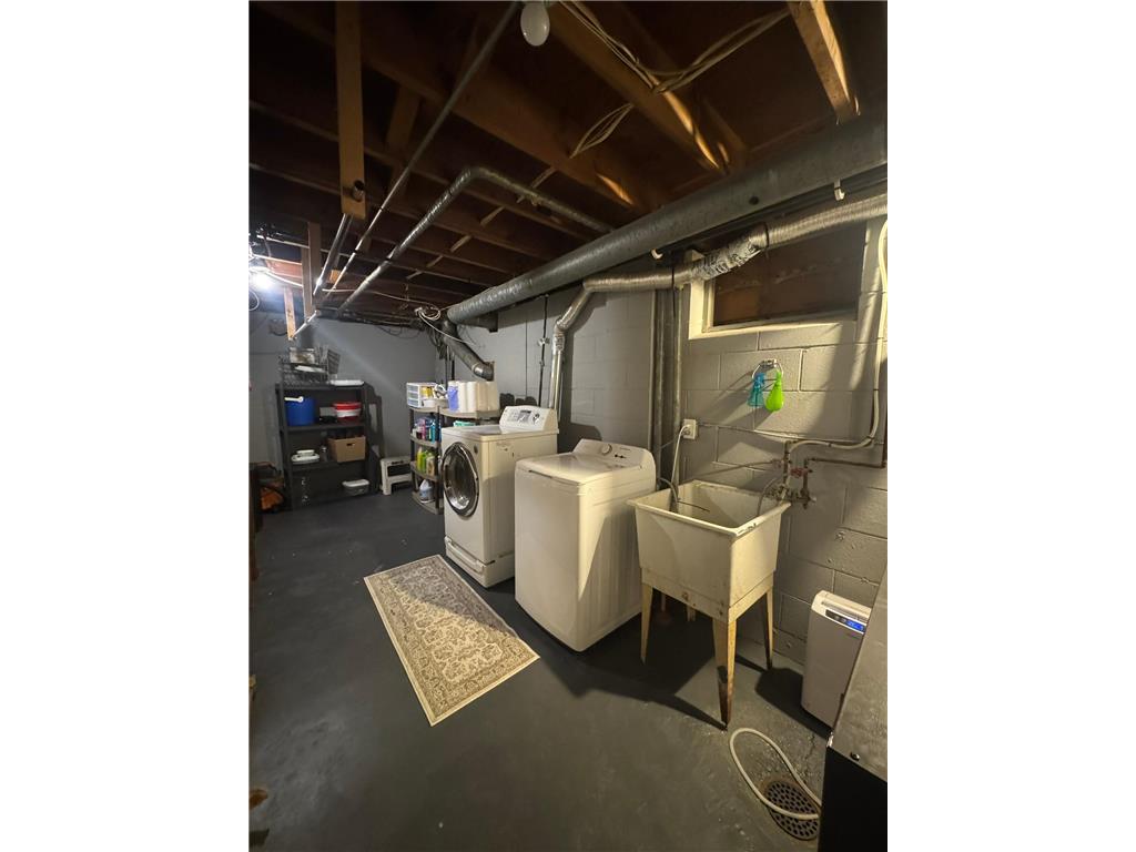 375 Lark Avenue Maplewood MN 55117 7016931 image30