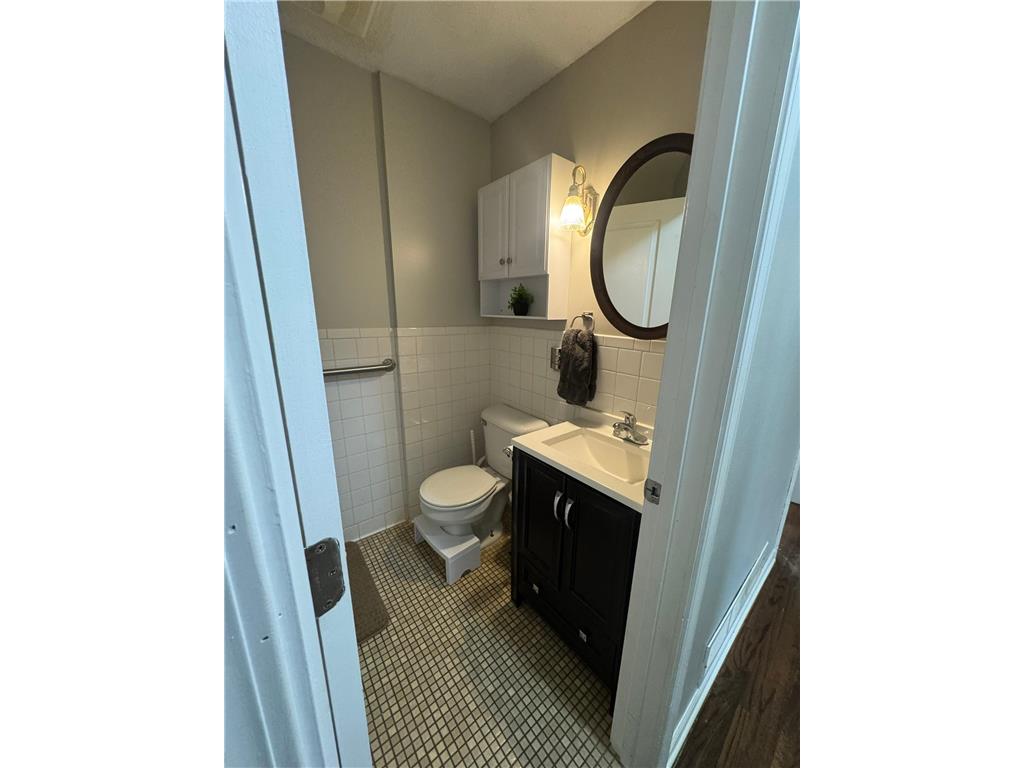 375 Lark Avenue Maplewood MN 55117 7016931 image7