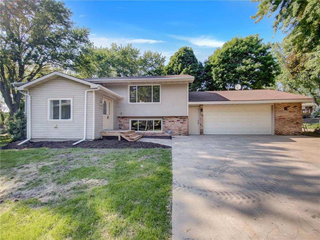 375 Lund Avenue NE Spring Lake Park MN 55432 6378145 image1