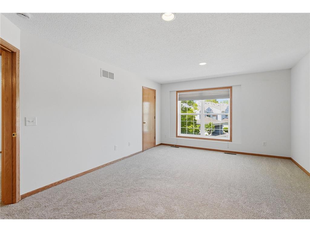375 Wagon Wheel Lane Chaska MN 55318 7079315 image17