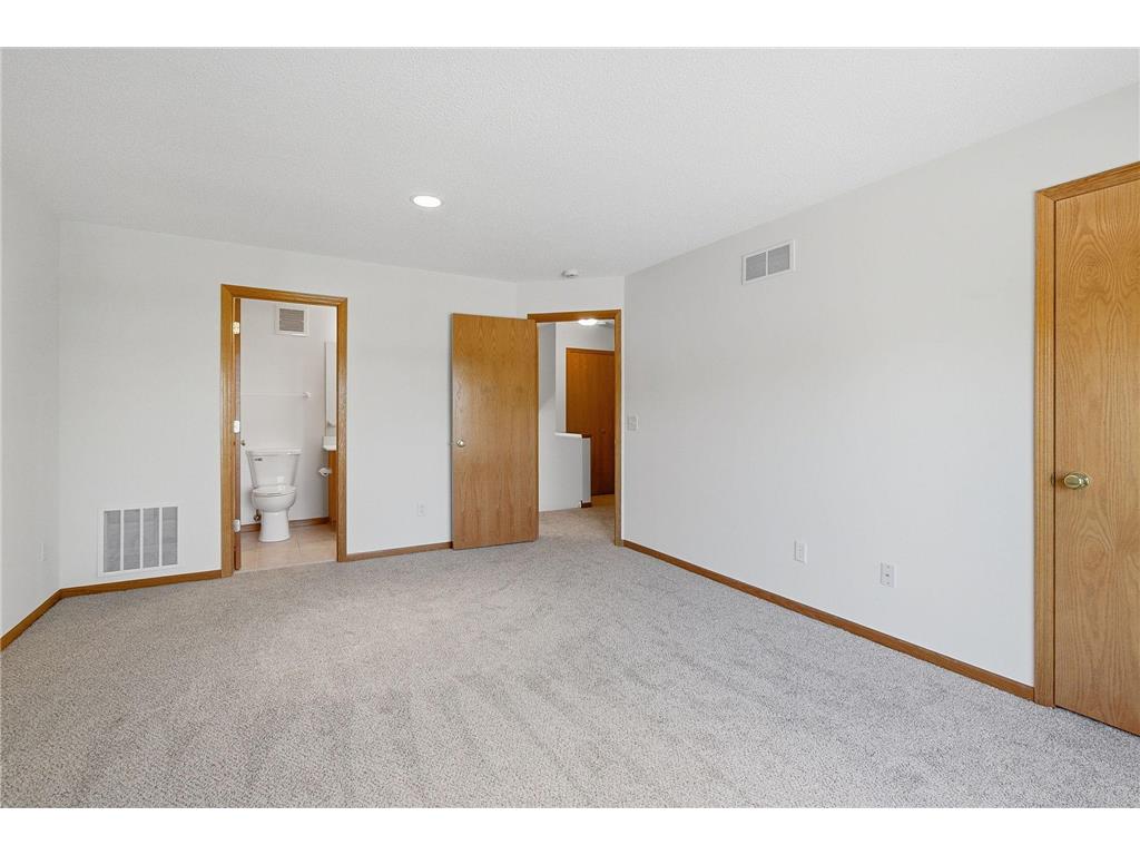 375 Wagon Wheel Lane Chaska MN 55318 7079315 image19